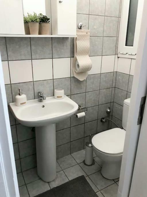 As Acropolis Studio Apartment Афины Экстерьер фото